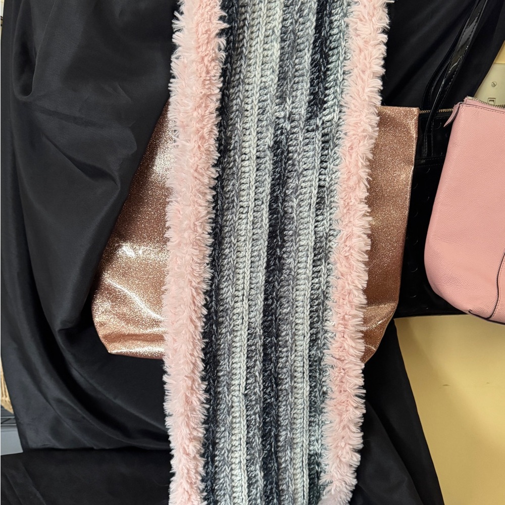 Cozy Pink and Gray Knit Scarf - Picture 3 of 3